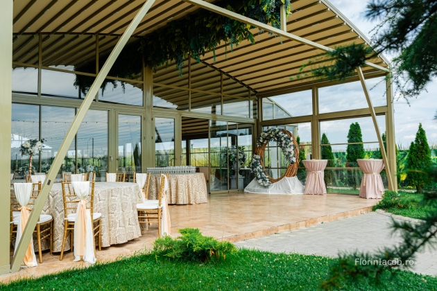 Galerie Sala Pergolă & Piscină